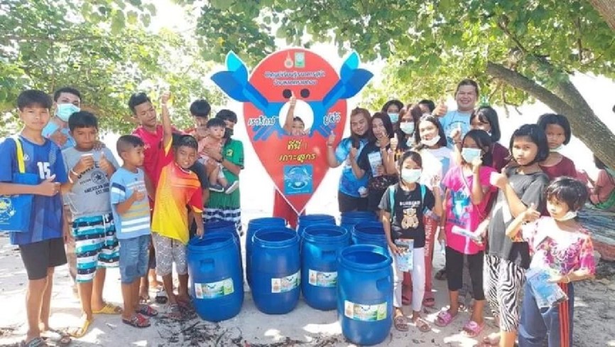 RUTS Educates Trang Coastal Communities on Sustainable Fishing Practices